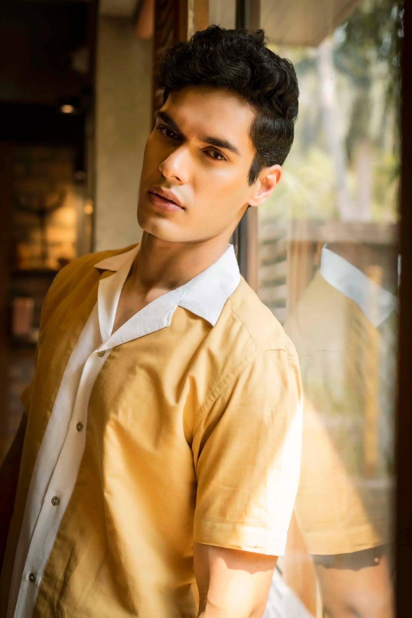 Harin (Honey  + Ivory)